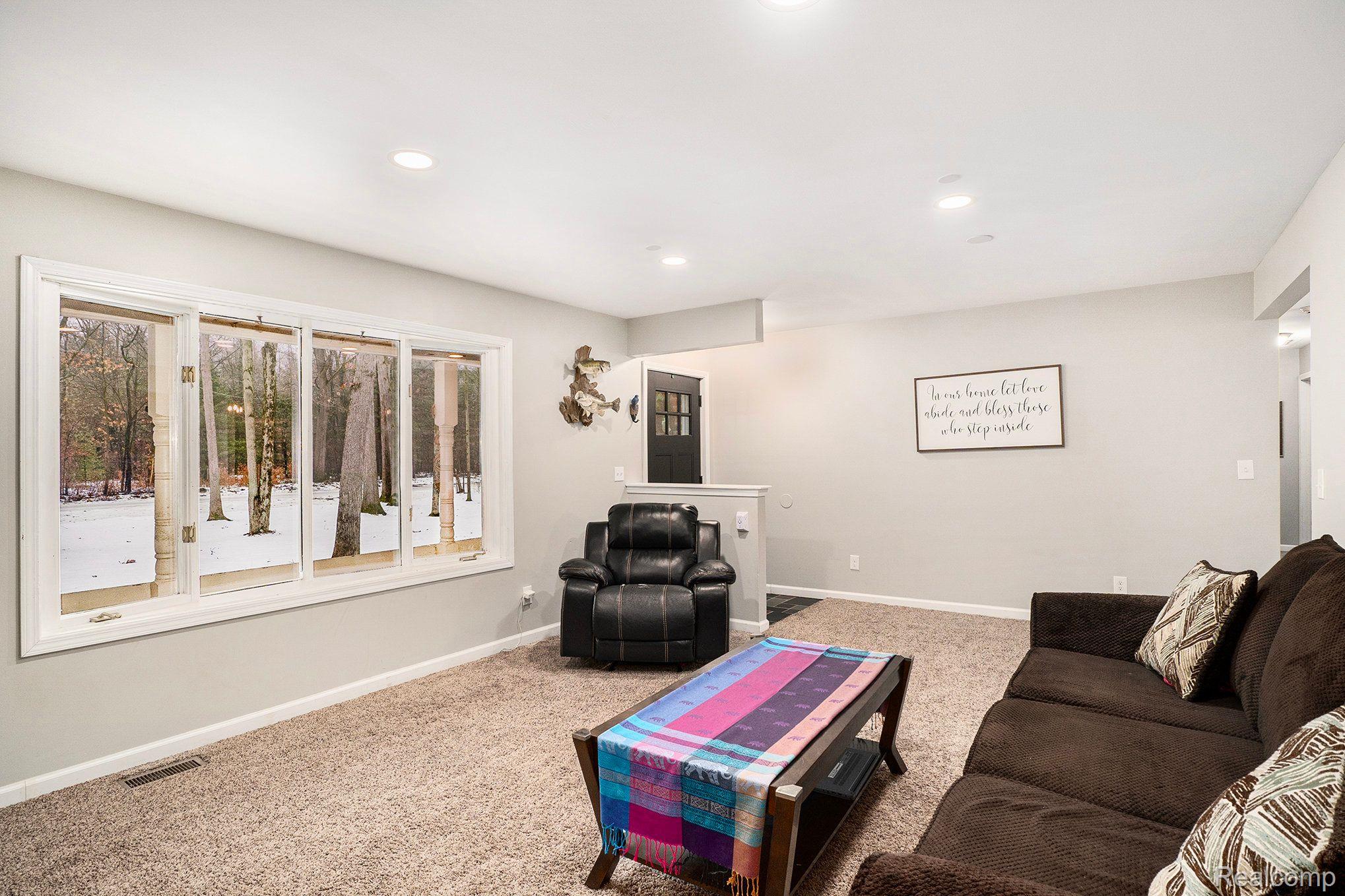10507 Willard Road Montrose, MI 48457 - Photo 11 of 45 Gallery Image 11