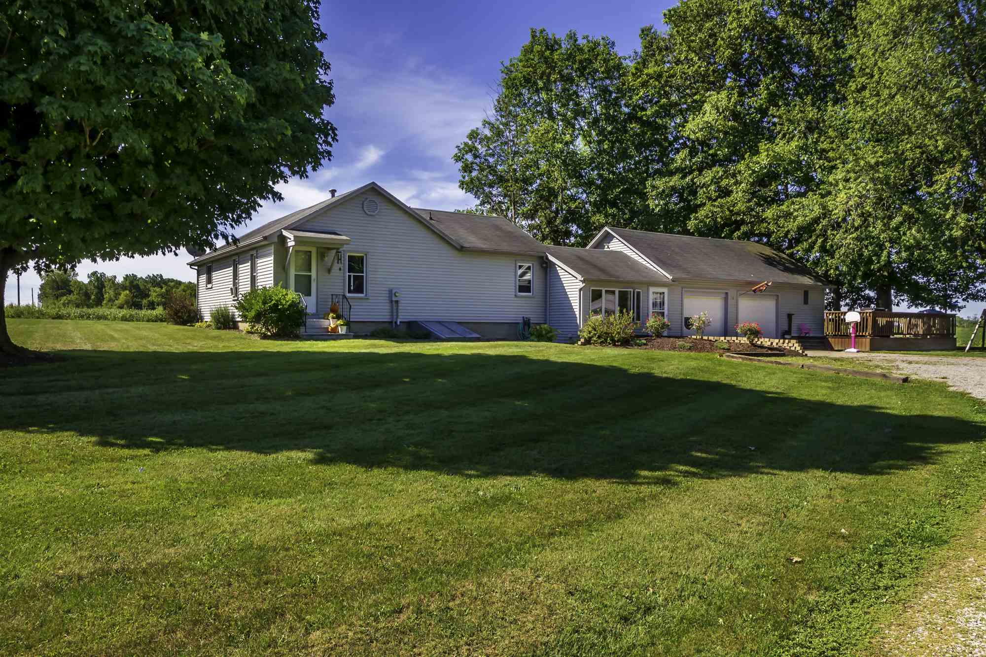 16020 Brunson Road Hoagland, IN 46745 - Photo 33 of 36 Gallery Image 33