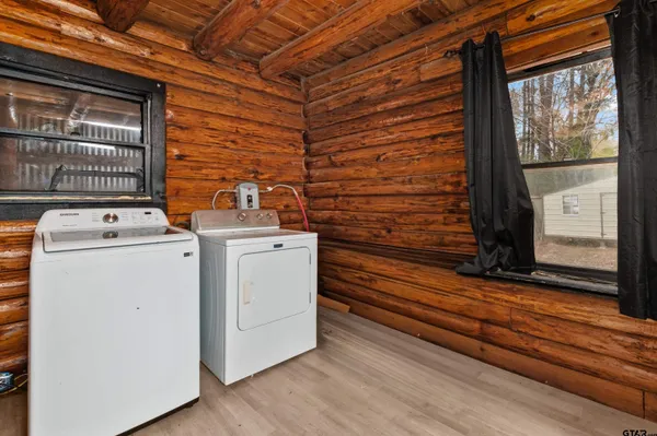 $170,000 | 532 West State Highway, Kilgore, TX 75662