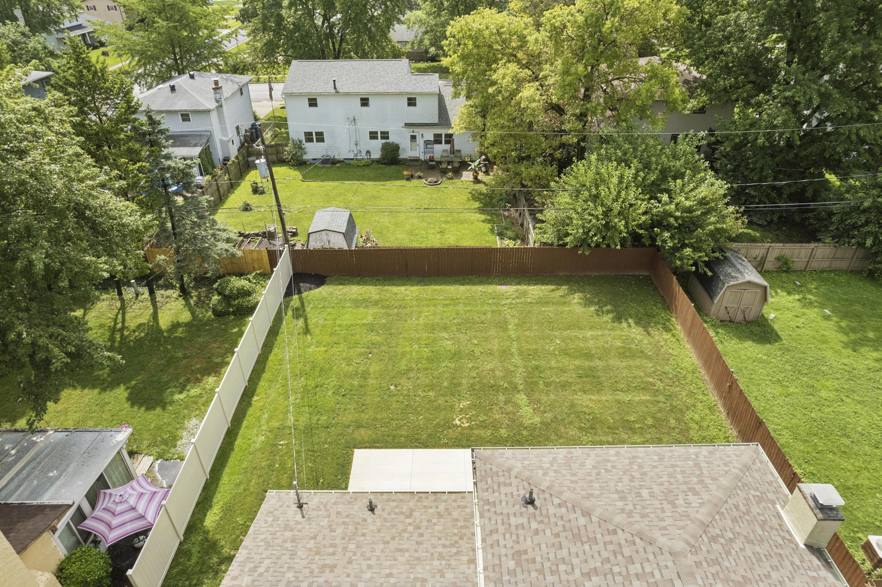 5440 Aspen Road Columbus, OH 43229 - Photo 43 of 52 Drone - Backyard