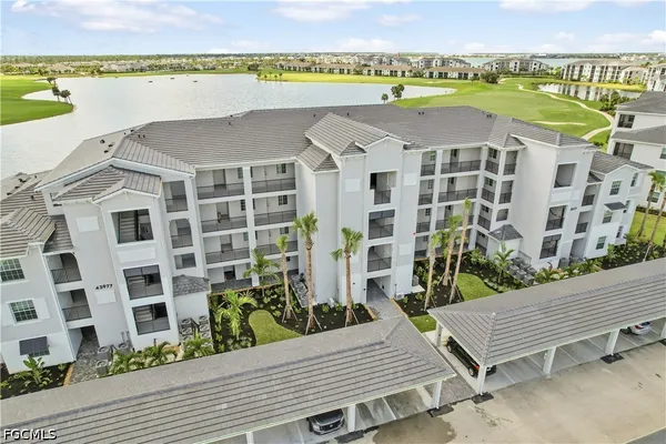 $250,000 | 43977 Boardwalk Loop, Unit 2324, Punta Gorda, FL 33982