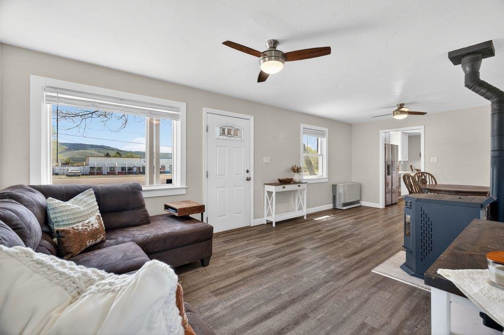 94101 Highway 70 Chilcoot, CA 96105 - Photo 7 of 27