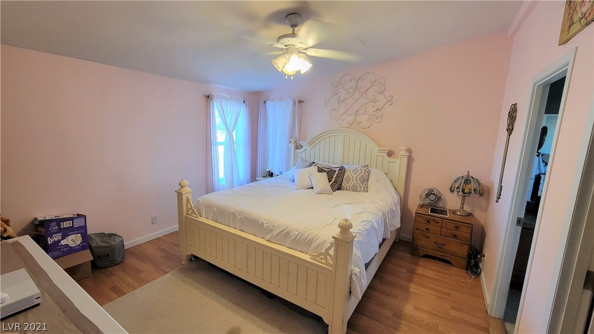 2861 Retread Road Pahrump, NV 89048 - Photo 12 of 34 Gallery Image 12