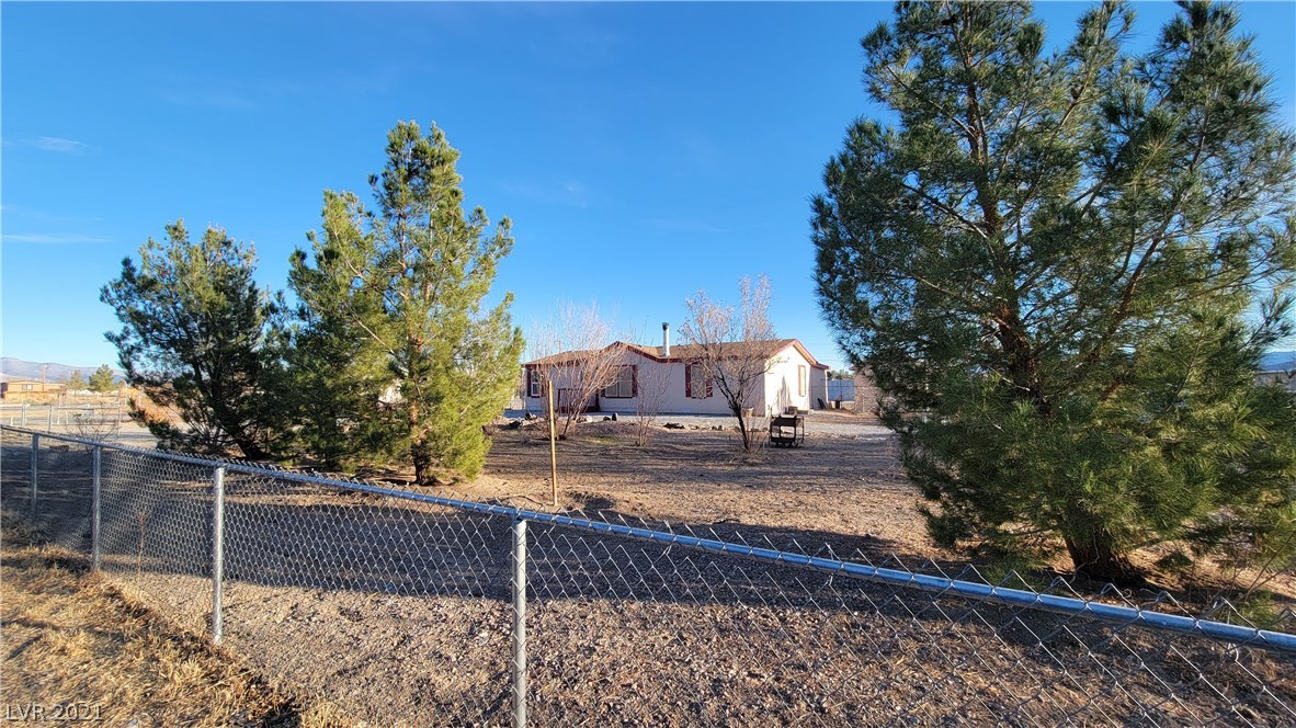 2861 Retread Road Pahrump, NV 89048 - Photo 31 of 34 Gallery Image 31