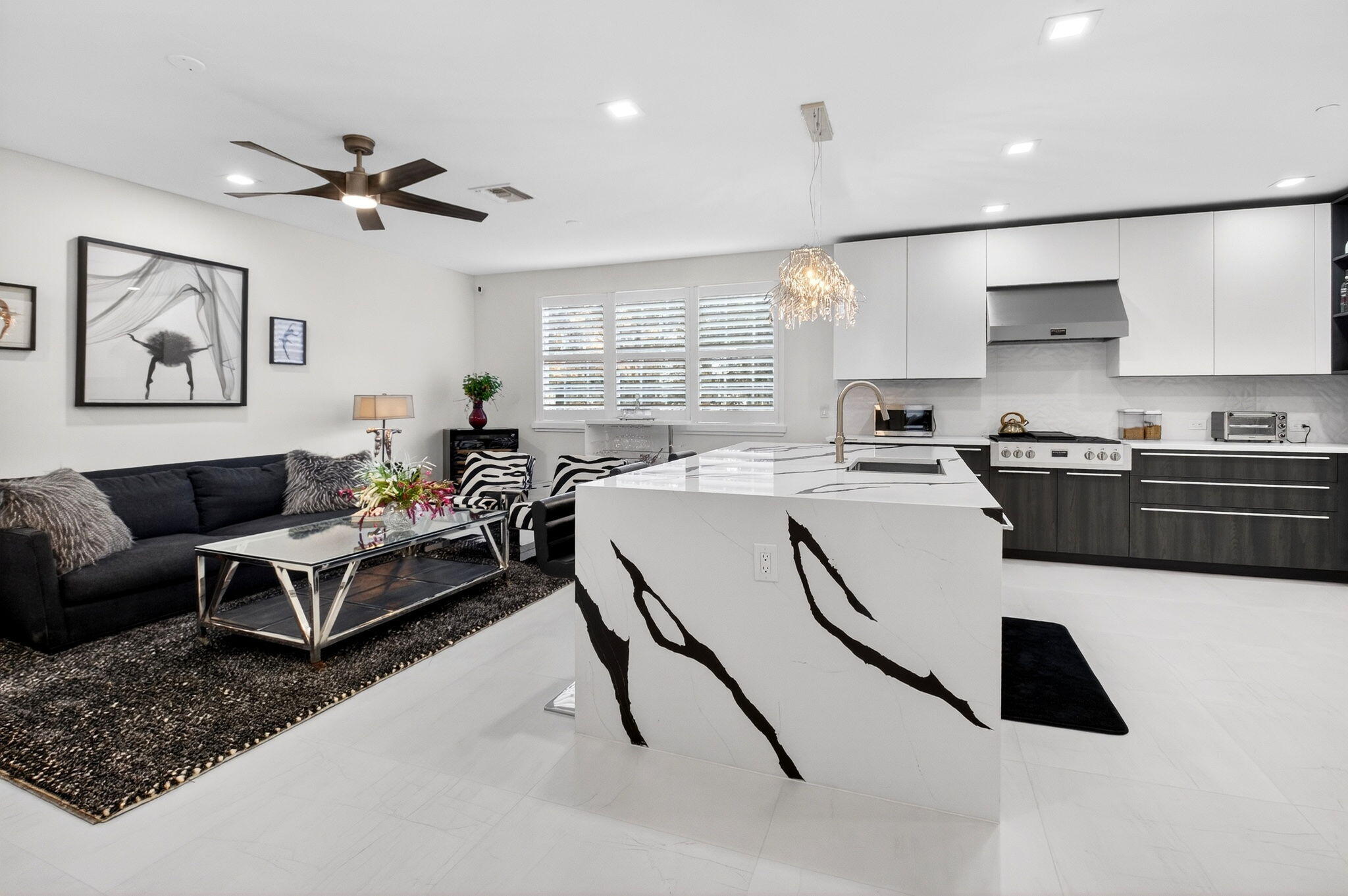 5530 Northeast Trieste Terrace Boca Raton, FL 33487 - Photo 13 of 83 13-web-or-mls-DSC_0091