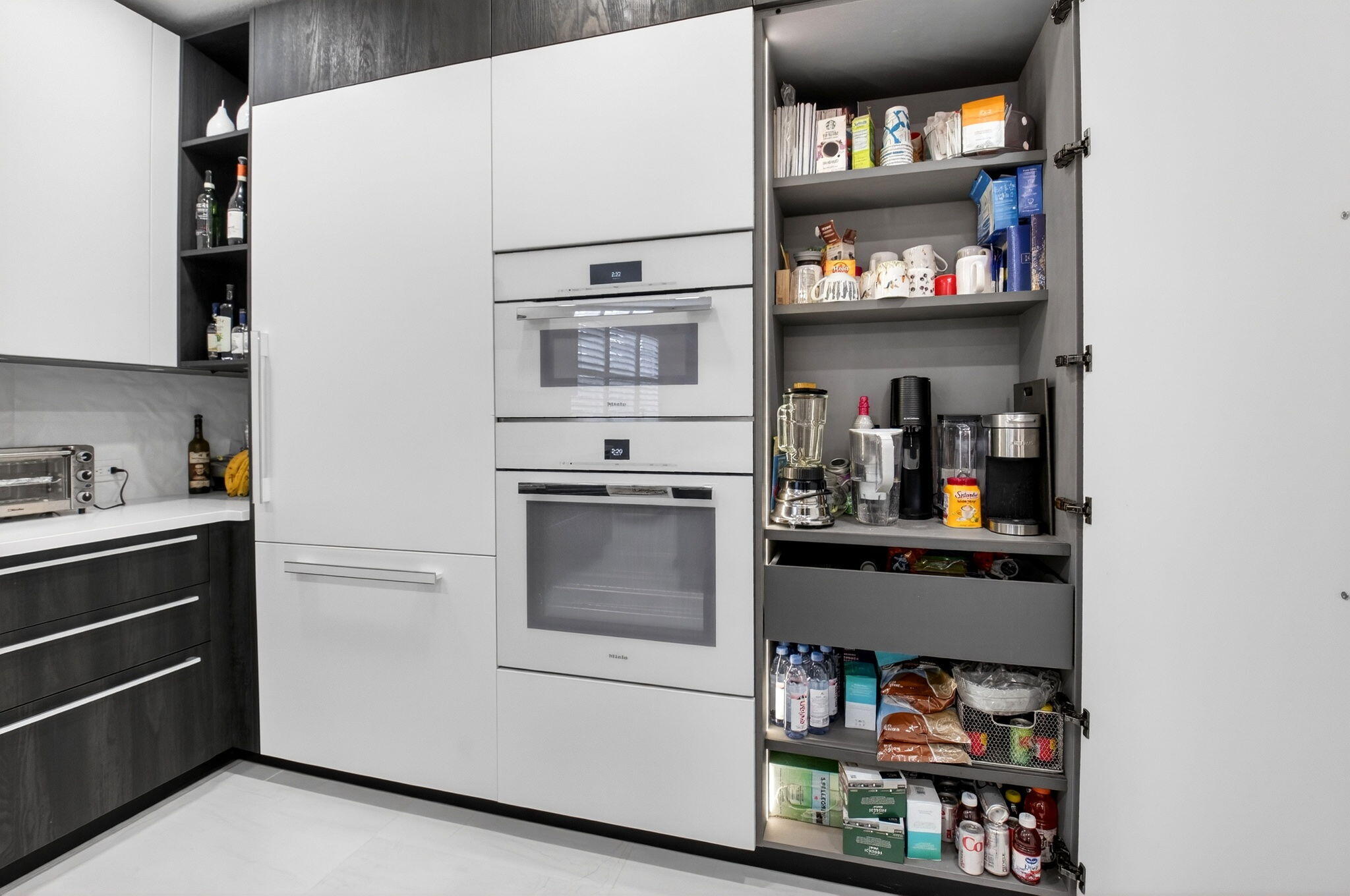 5530 Northeast Trieste Terrace Boca Raton, FL 33487 - Photo 24 of 83 24-web-or-mls-DSC_0154