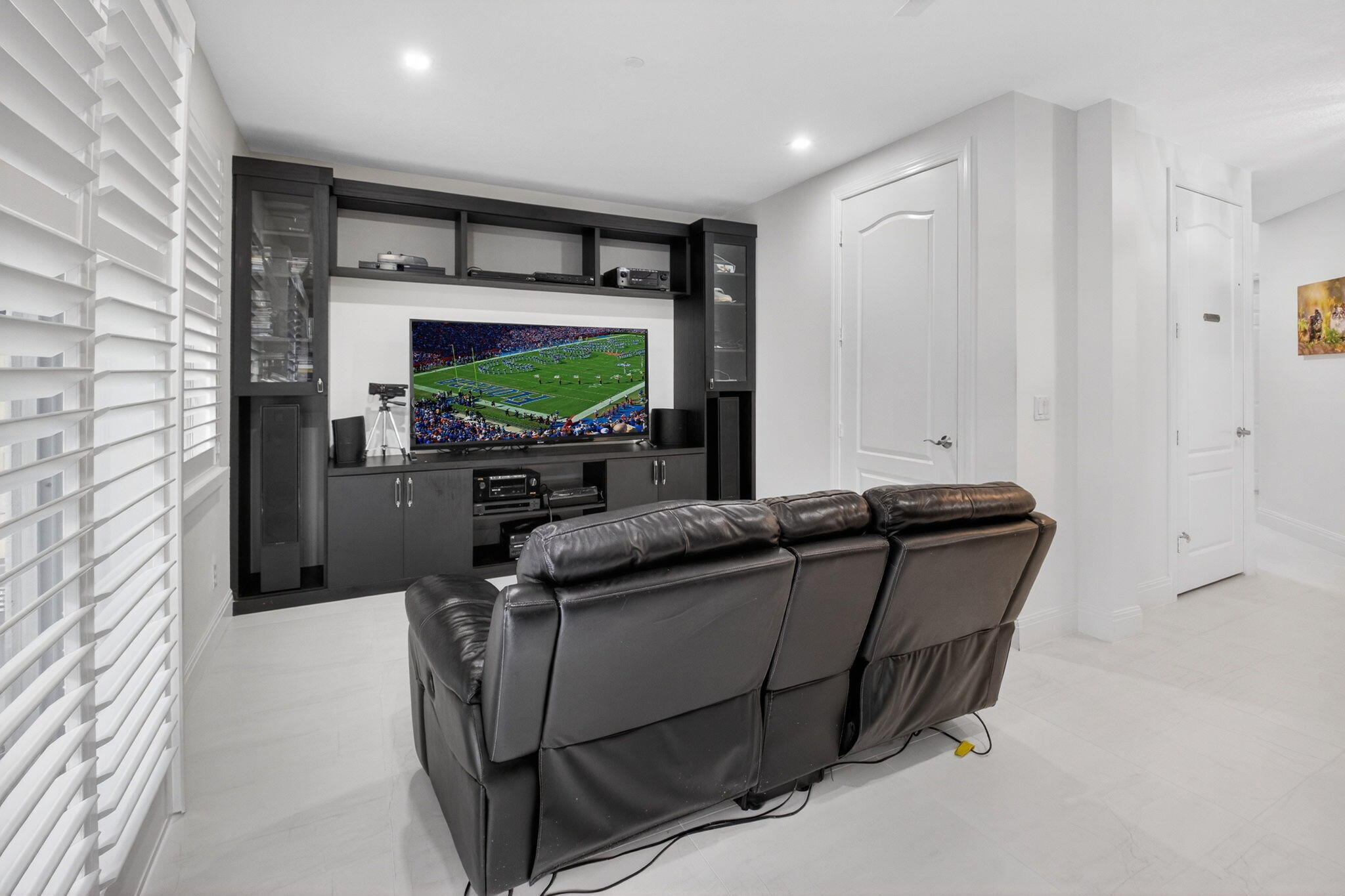 5530 Northeast Trieste Terrace Boca Raton, FL 33487 - Photo 10 of 83 10-web-or-mls-DSC_0240