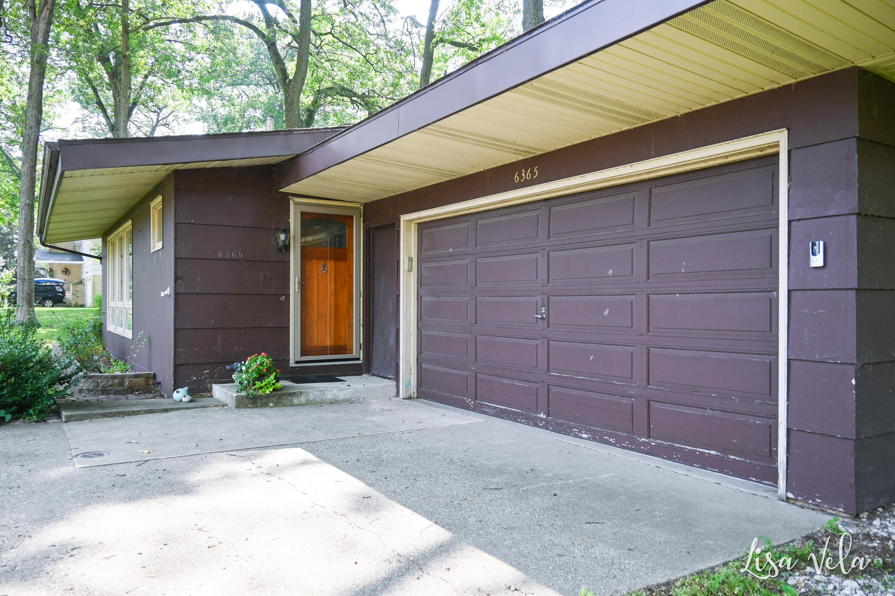 6365 Indian Point Road Montague, MI 49437 - Photo 11 of 39 Exterior - Front