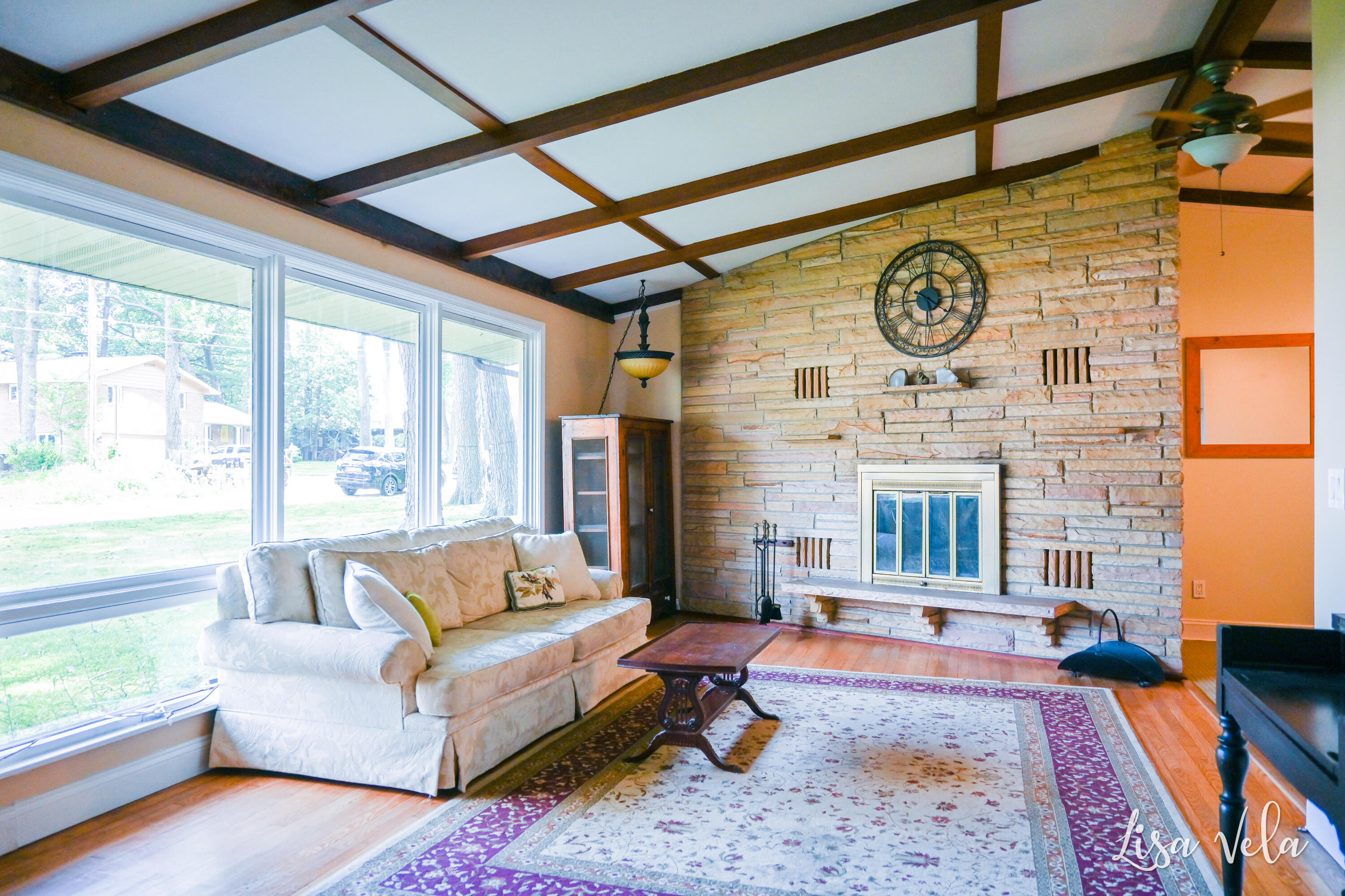 6365 Indian Point Road Montague, MI 49437 - Photo 23 of 39 Living Room