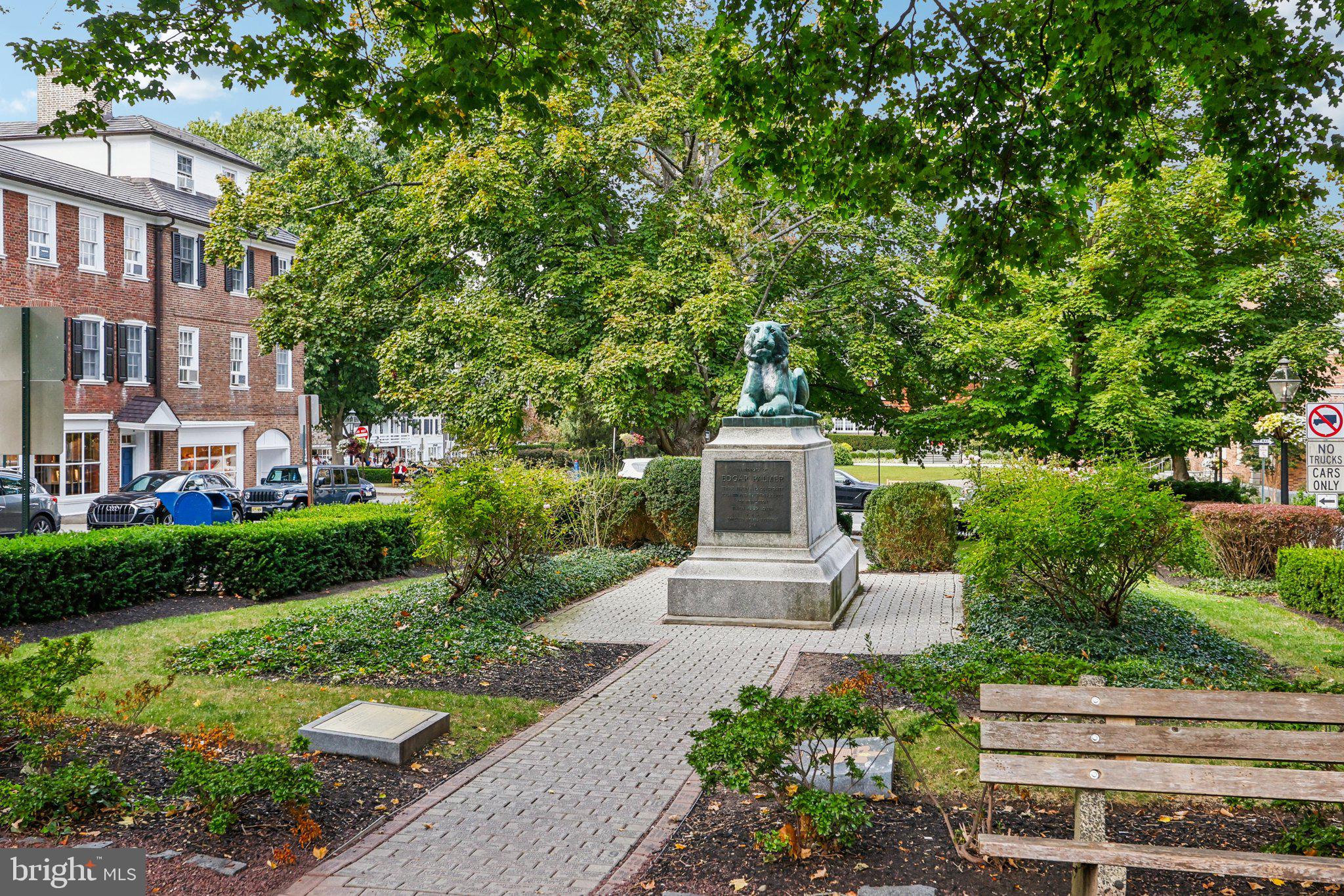 31 Palmer Square East, Unit A Princeton, NJ 08542 - Photo 20 of 40 a view of a garden with plants and large trees