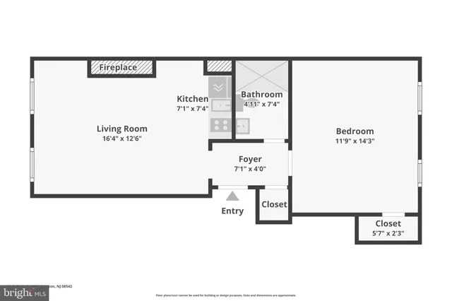 a picture of a wall with a white wall