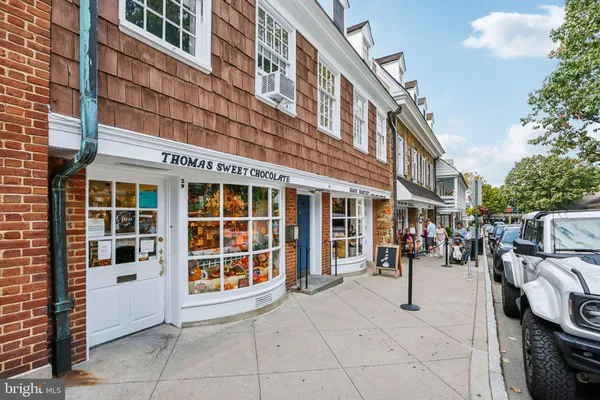 a view of a building with the street