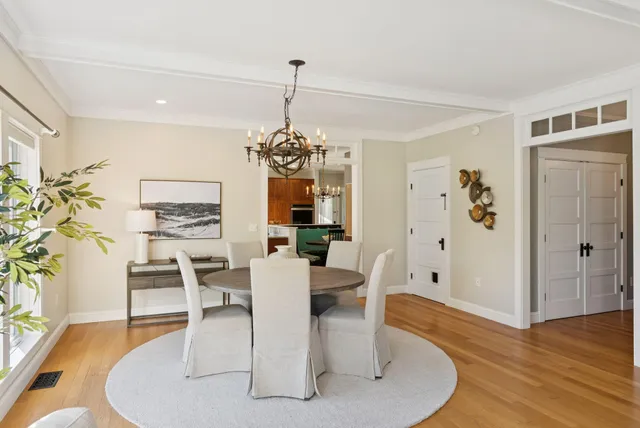 $1,895,000 | 11 Orchard Hill Road, Freeport, ME 04032