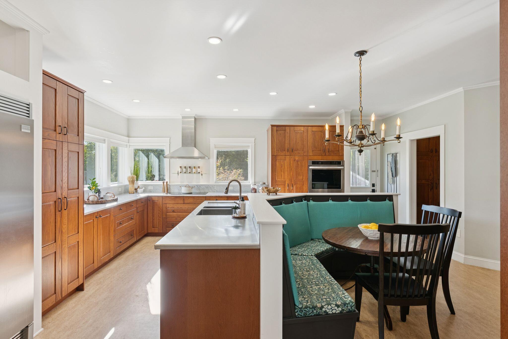 11 Orchard Hill Road Freeport, ME 04032 - Photo 16 of 93 Kitchen