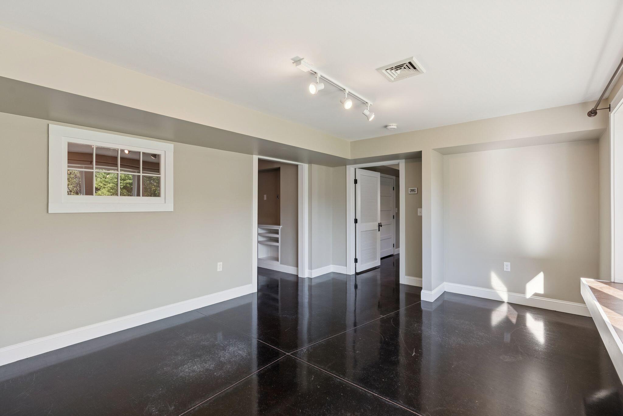 11 Orchard Hill Road Freeport, ME 04032 - Photo 58 of 93 Finished Basement