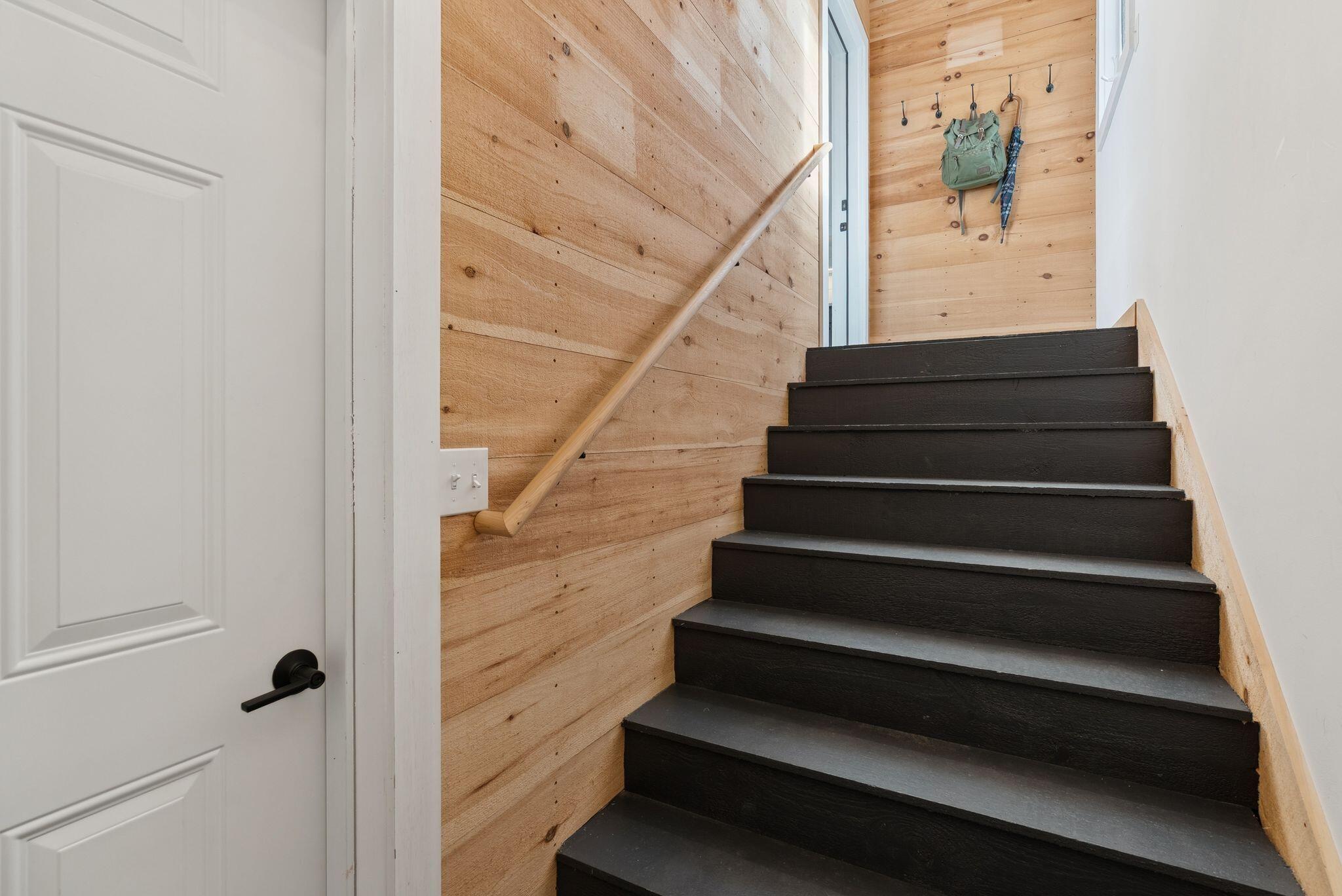 11 Orchard Hill Road Freeport, ME 04032 - Photo 66 of 93 Finished Garage Entry