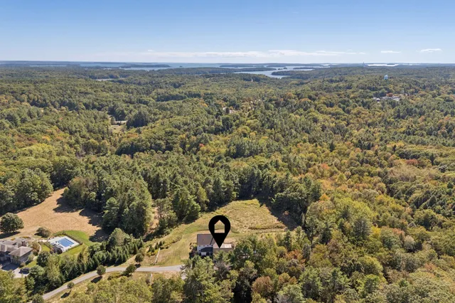 $1,895,000 | 11 Orchard Hill Road, Freeport, ME 04032