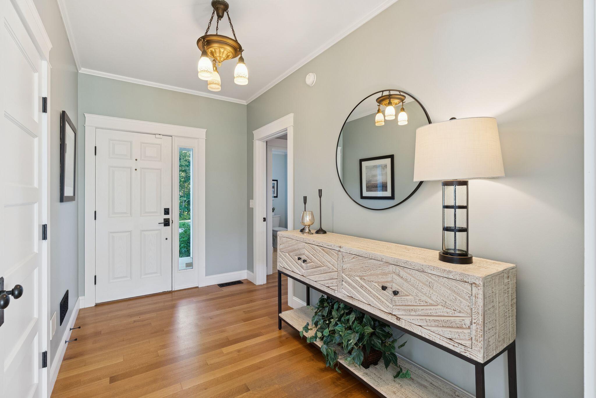 11 Orchard Hill Road Freeport, ME 04032 - Photo 10 of 93 Entry