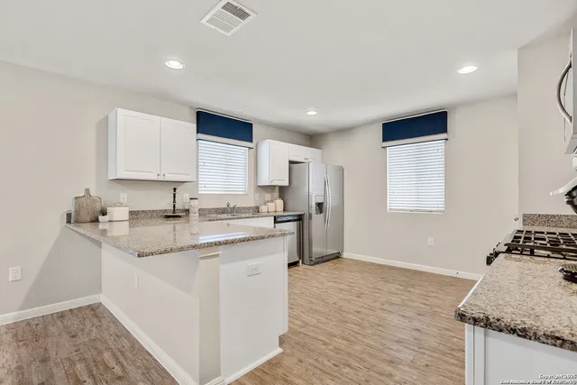 $2,350 | 10439 Legacy Hill, San Antonio, TX 78240