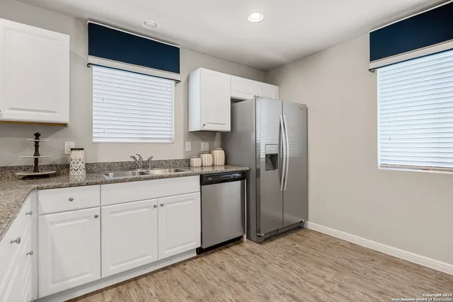 $2,350 | 10439 Legacy Hill, San Antonio, TX 78240