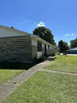 $30,000 | 106 East Green Street, Newman, IL 61942