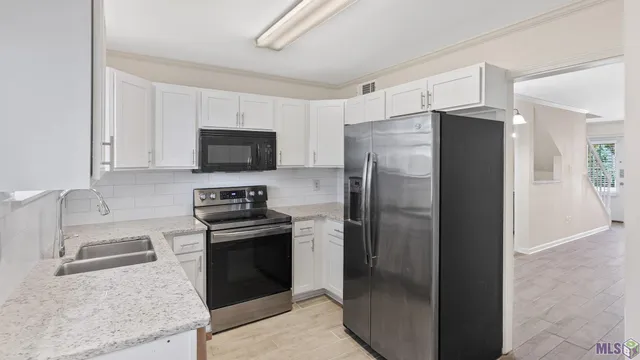 $1,350 | 9506 Jefferson Highway, Unit 26, St. George, LA 70809