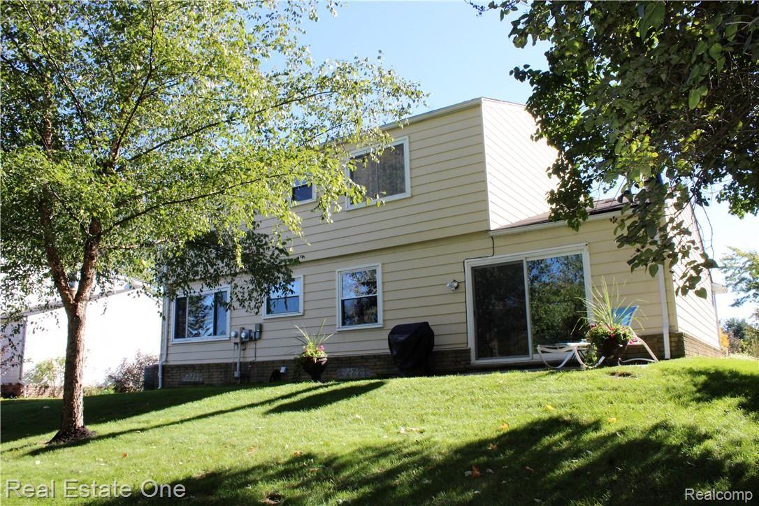 41766 Cherry Hill Road Novi, MI 48375 - Photo 34 of 34 IMG_0838 (2).JPG