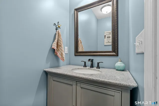 $700,000 | 117 New Road, Thompson, CT 06277