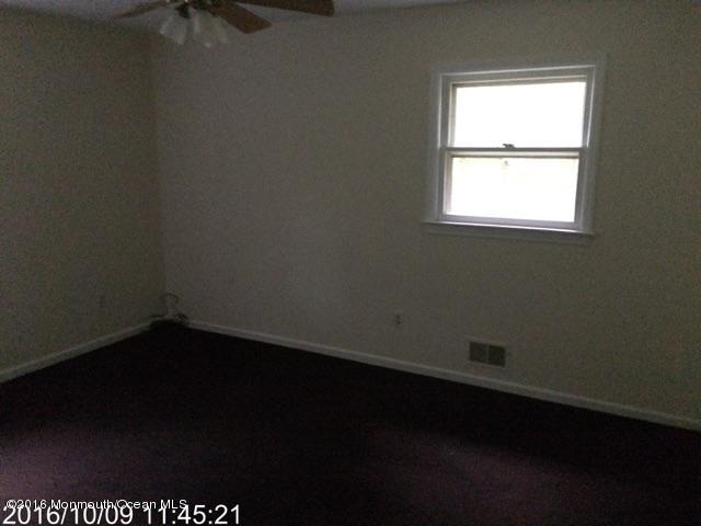 90 Baird Road Perrineville, NJ 08535 - Photo 7 of 11 IMG_3044