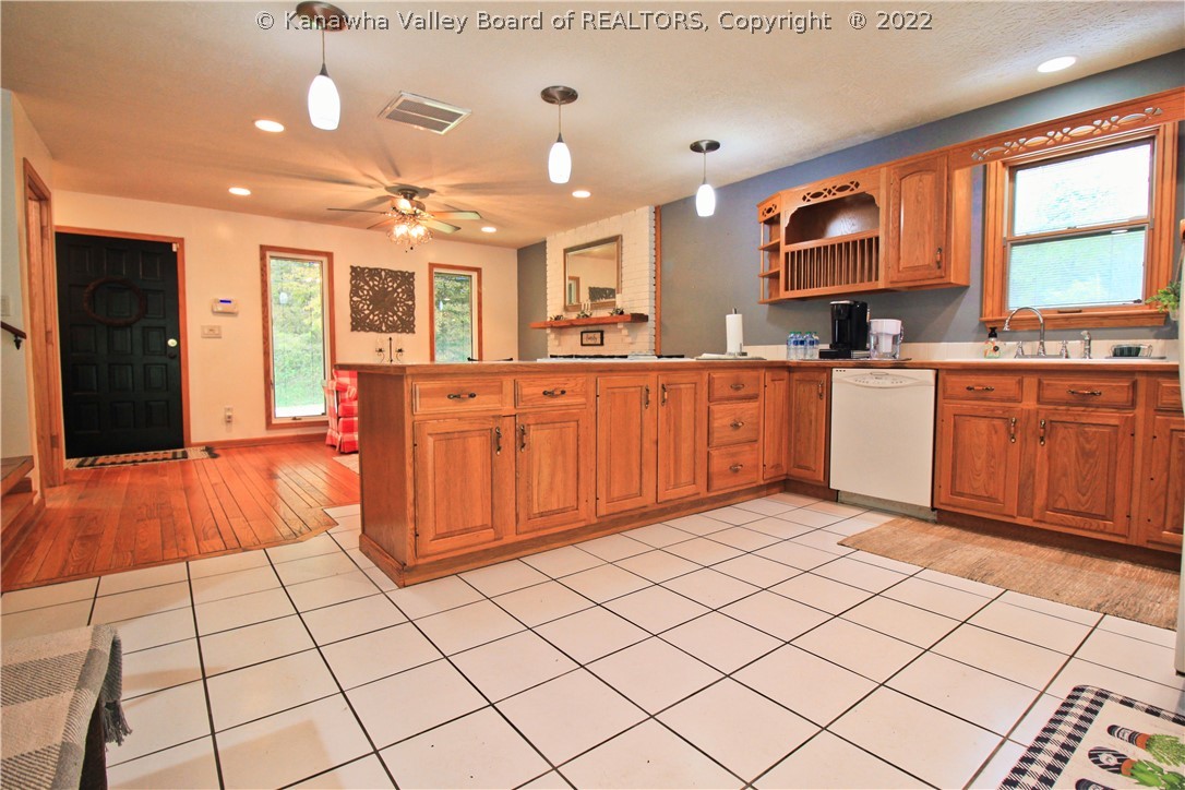 4303 Rich Fork Road Charleston, WV 25312 - Photo 9 of 20 Gallery Image 9
