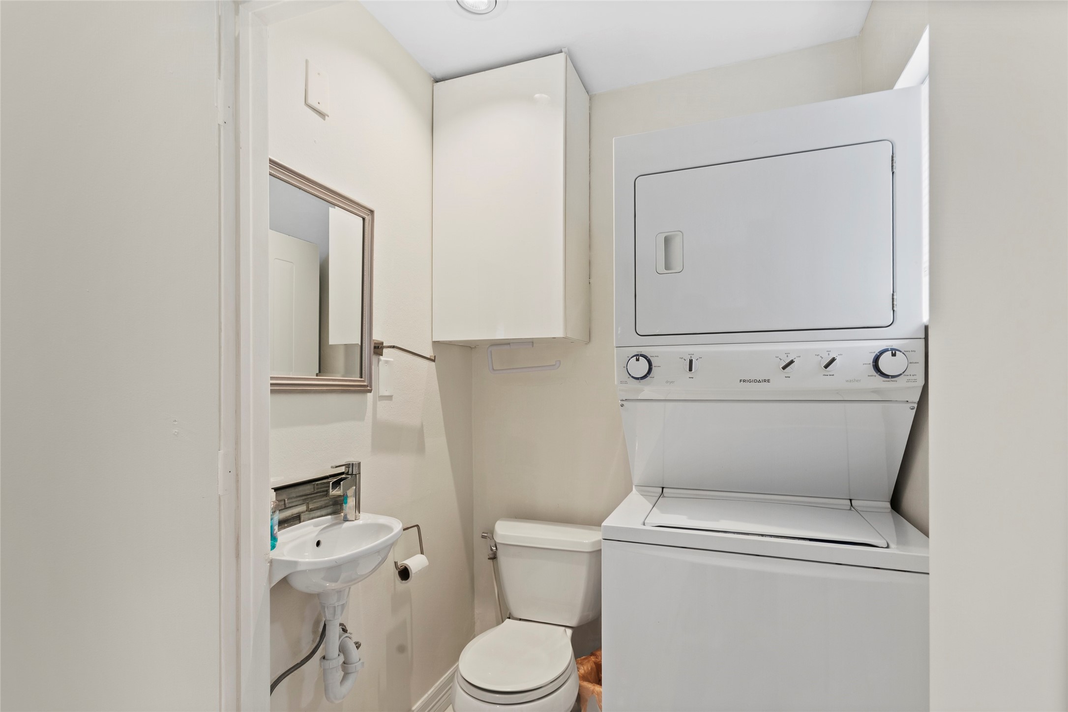 1205 Autrey Street, Unit 13 Houston, TX 77006 - Photo 13 of 25