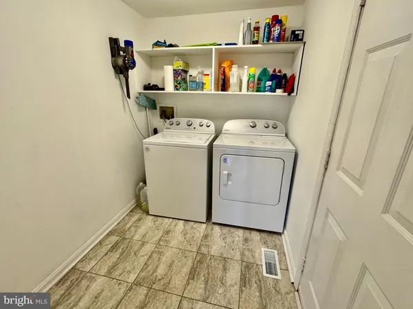 $3,300 | 2020 Victoria Drive, Stafford, VA 22554