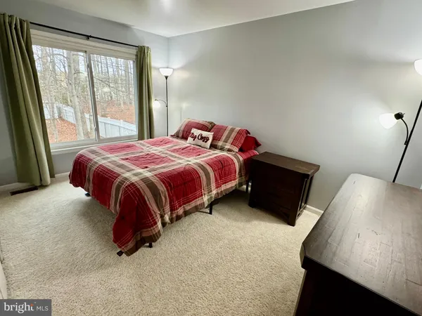 $3,300 | 2020 Victoria Drive, Stafford, VA 22554