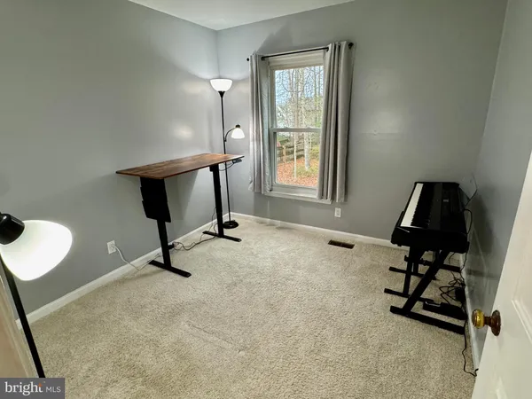 $3,300 | 2020 Victoria Drive, Stafford, VA 22554