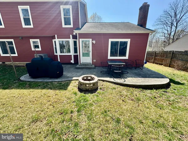 $3,300 | 2020 Victoria Drive, Stafford, VA 22554