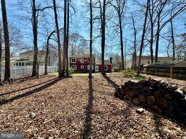 $3,300 | 2020 Victoria Drive, Stafford, VA 22554