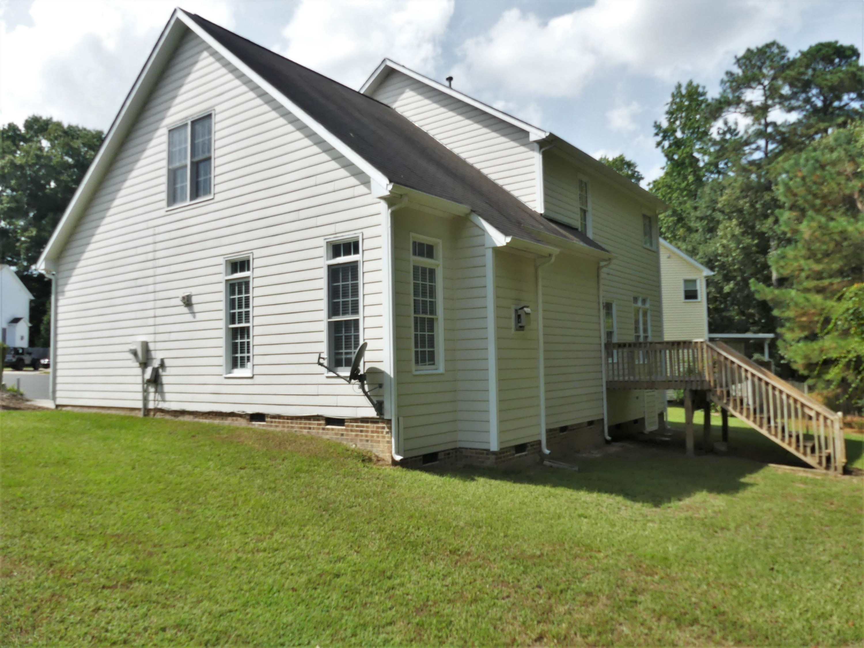 1012 Flower Round Court Raleigh, NC 27610 - Photo 3 of 25 Photo 3