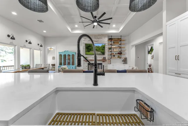 $799,990 | 740 Sharp Spgs Road, Bulverde, TX 78163