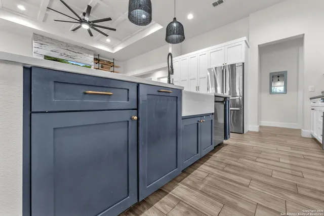 $799,990 | 740 Sharp Spgs Road, Bulverde, TX 78163