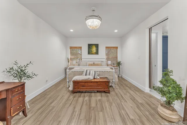 $799,990 | 740 Sharp Spgs Road, Bulverde, TX 78163