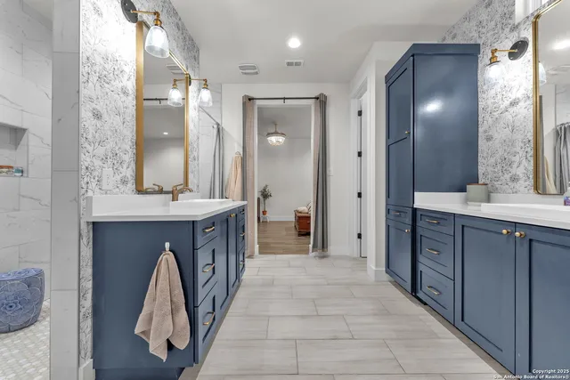 $799,990 | 740 Sharp Spgs Road, Bulverde, TX 78163