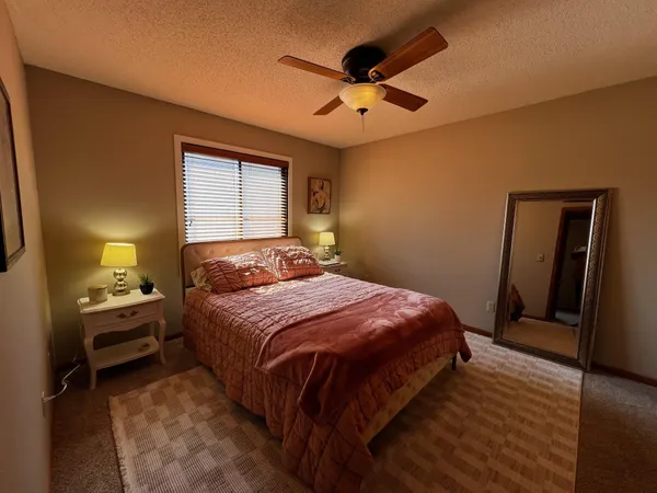 $429,900 | 1795 Windjammer Drive, Woodbury, MN 55125