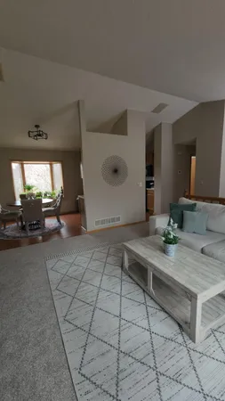 $429,900 | 1795 Windjammer Drive, Woodbury, MN 55125