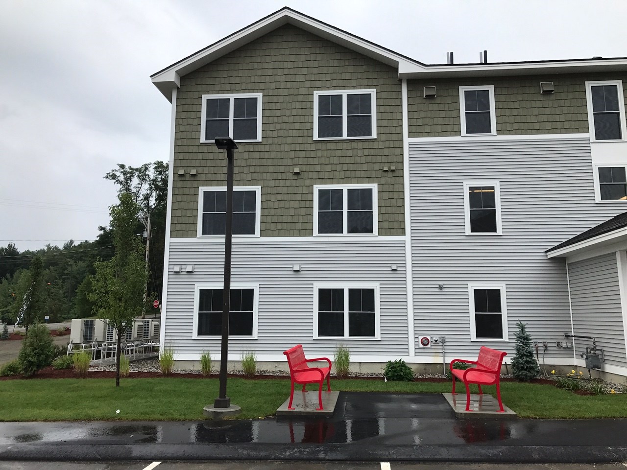 52 East Ridge Drive, Unit 105 Milford, NH 03055 - Photo 4 of 40