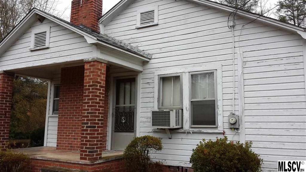 3407 Deerbrook Road Lenoir, NC 28645 - Photo 13 of 22 a front view of house with stairs