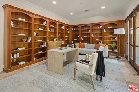 $5,295,000 | 587 Entrada Drive, Santa Monica, CA 90402