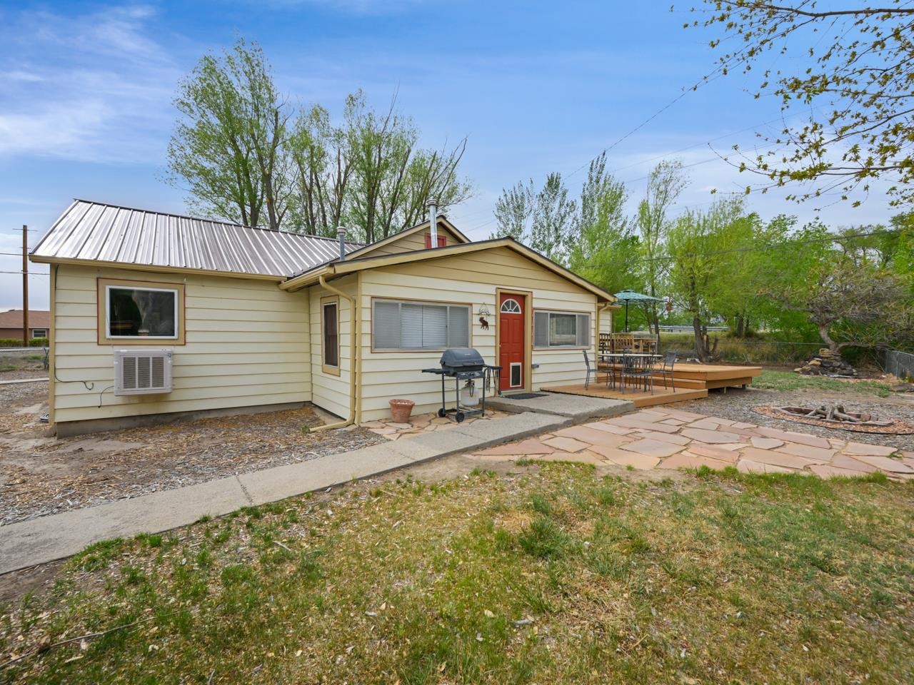 660 33 Road Clifton, CO 81520 - Photo 2 of 28 Gallery Image 2
