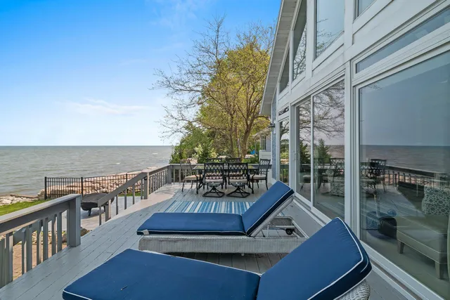 $825,000 | 4399 Anapaula Lane, Green Bay, WI 54311