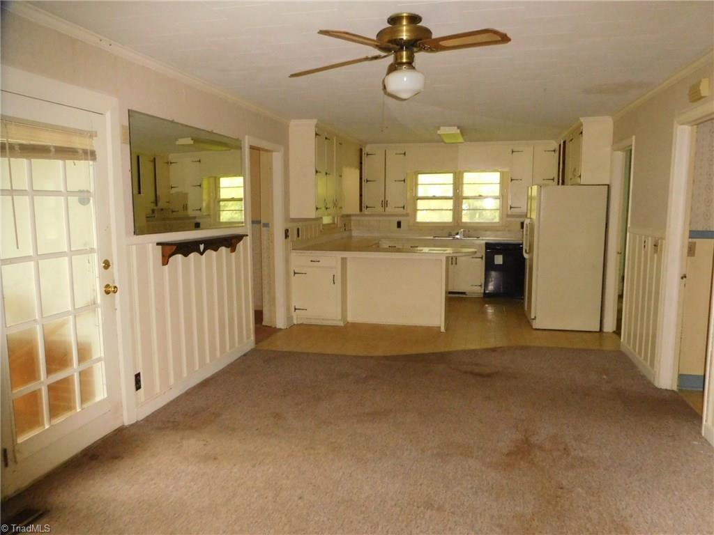 3554 Burch Bridge Road Burlington, NC 27217 - Photo 4 of 23 Gallery Image 4
