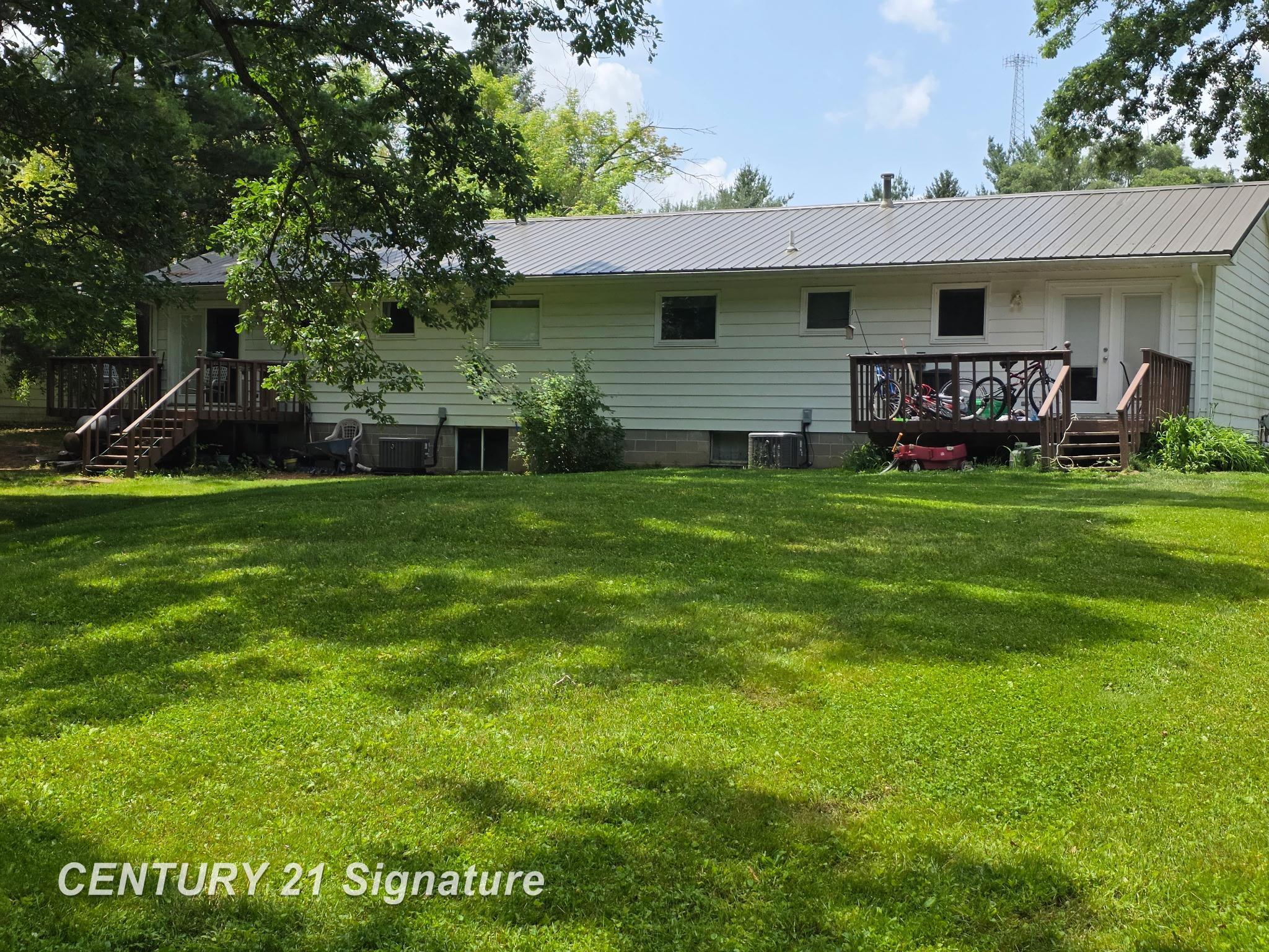 1306 Glen Road Midland, MI 48640 - Photo 23 of 26